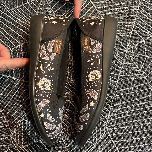 Brand new Hot Chocolate Design Fallen Angels Flats size US6 - Picture 5 of 5